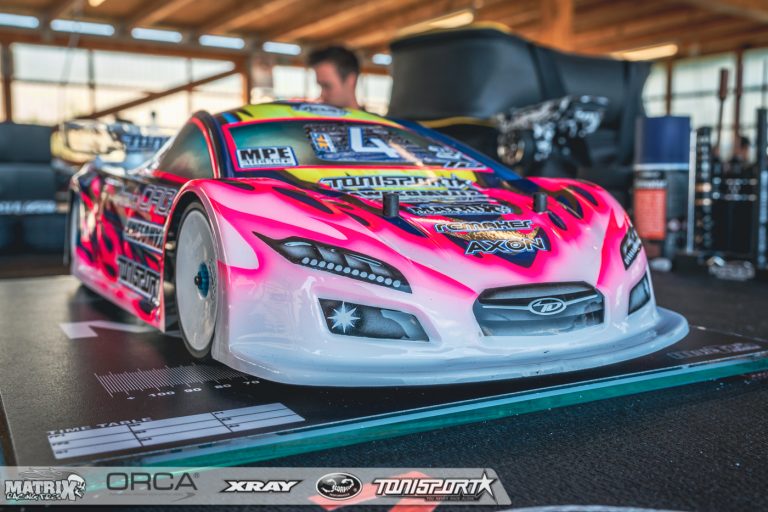 Under the Hood – Marc Rheinard`s Awesomatix A800MMX