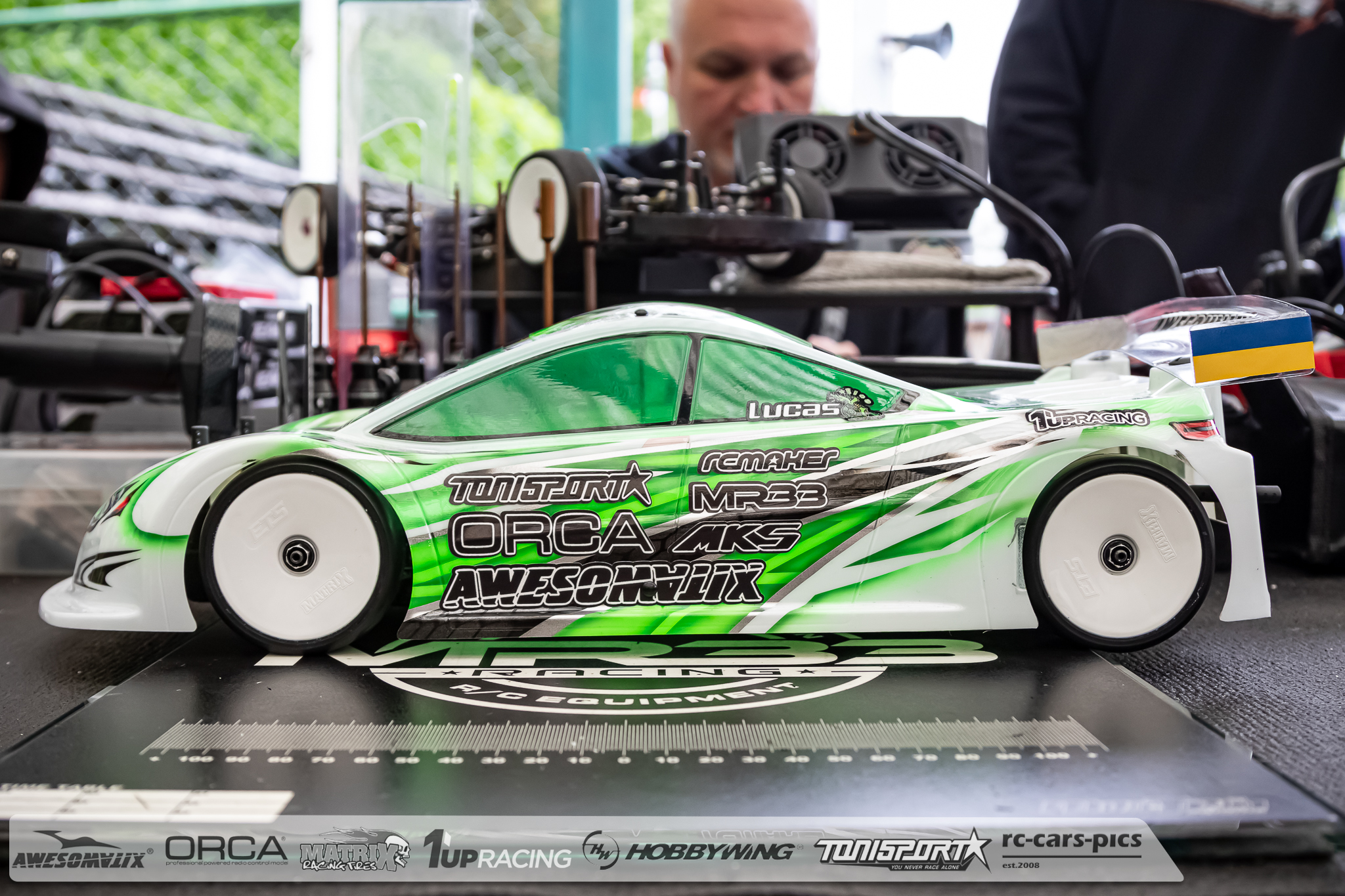 Under the Hood - Lucas Urbain`s Awesomatix A800R Under the Hood - Lucas Urbain`s Awesomatix A800R