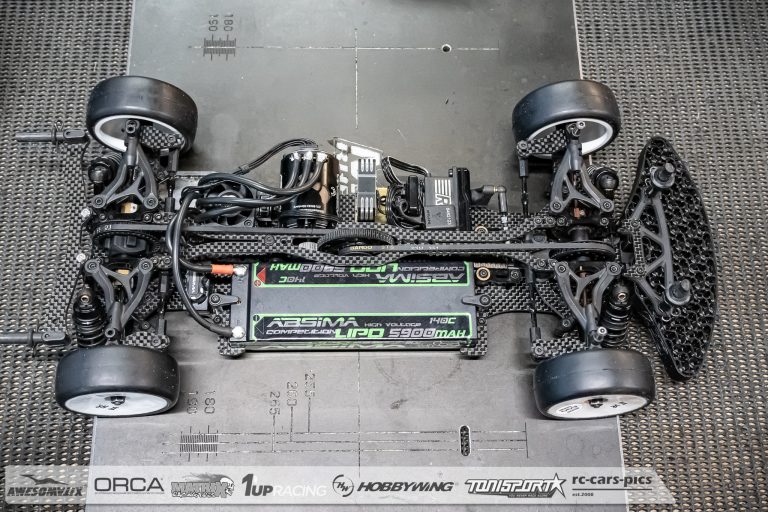 Under the Hood – Fabian Nitschke`s  Destiny RX-10SR 3.0