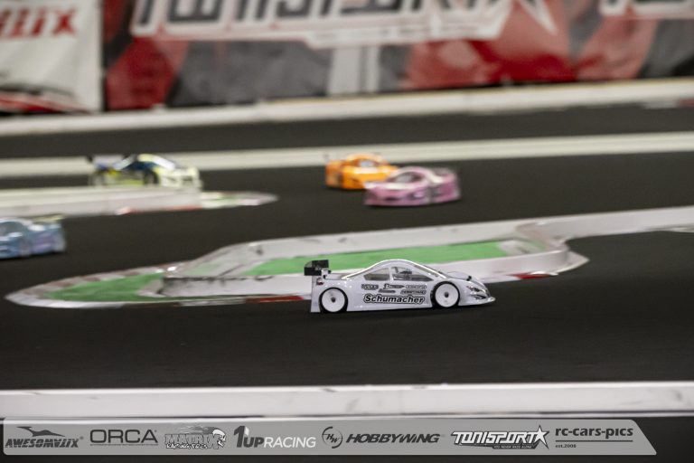Orlowski wins A1 in front of an unleashed Izsay, and Rheinard
