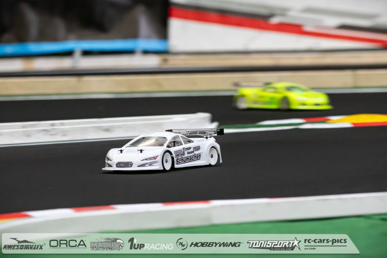Schumacher`s Orlowski wins early morning Q2