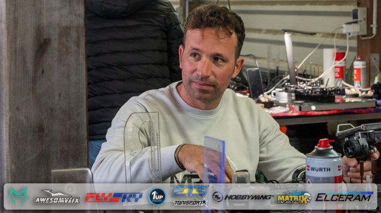 Rheinard on top at qualifying half-time in Austria!