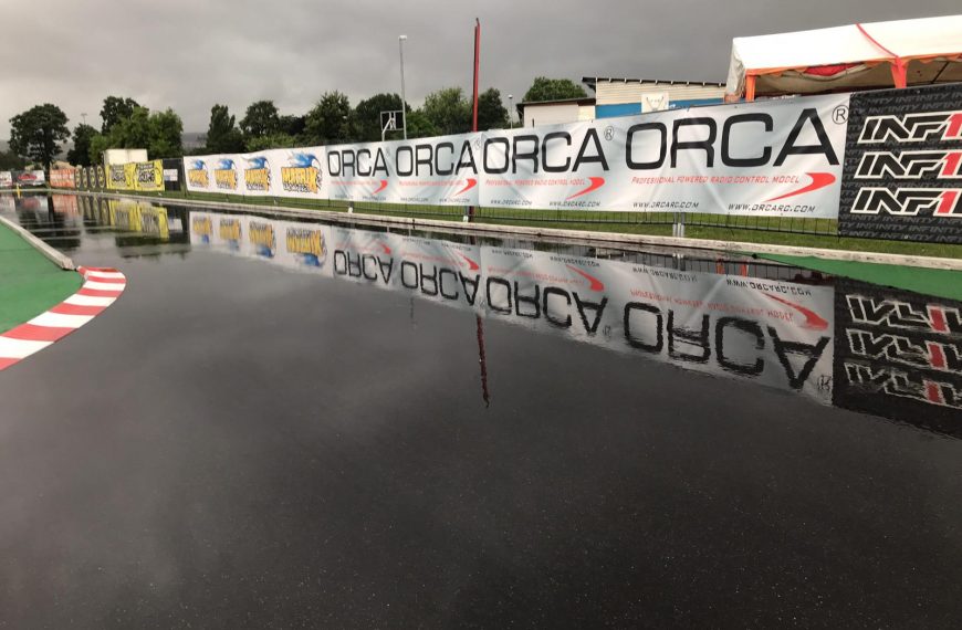 Wet track delays free practice at ETS RD1 Season #14 2021/22
