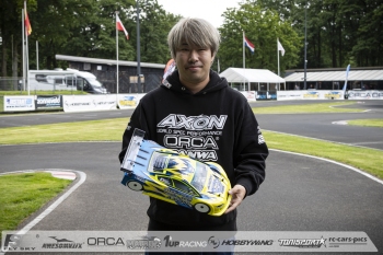 Under the Hood - Akio Sobue`s Axon TC10/3 (RD1S17)