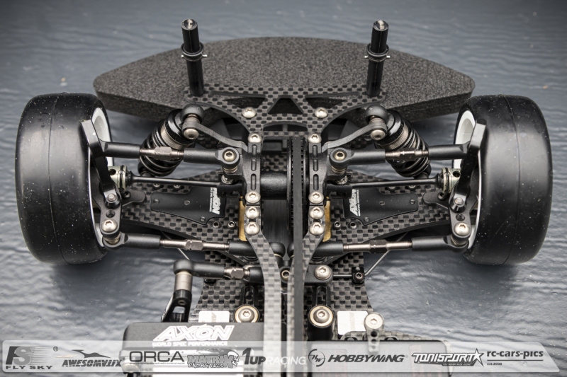 Under-the-Hood-Axon-Akio-20