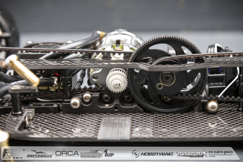 Under-the-Hood-Axon-Akio-22