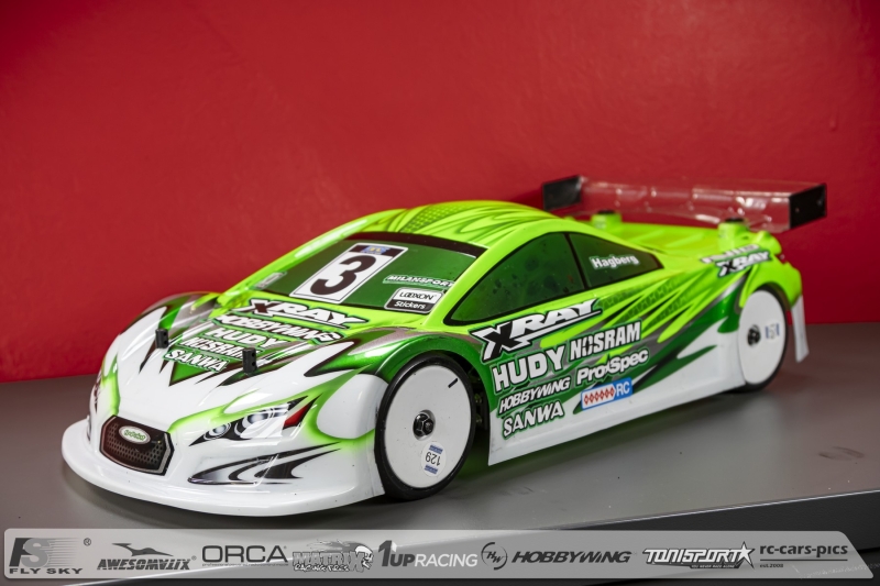 Under-the-Hood-Alexander-Hagbergs-Xray-X4-2024-RD6S16-017
