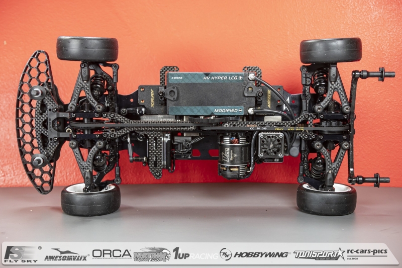 Under-the-Hood-Alexander-Hagbergs-Xray-X4-2024-RD6S16-020
