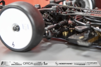 Under-the-Hood-Alexander-Hagbergs-Xray-X4-2024-RD6S16-012
