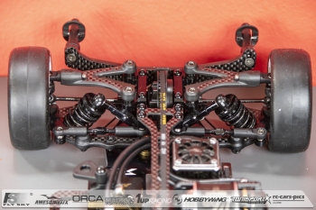 Under-the-Hood-Alexander-Hagbergs-Xray-X4-2024-RD6S16-016