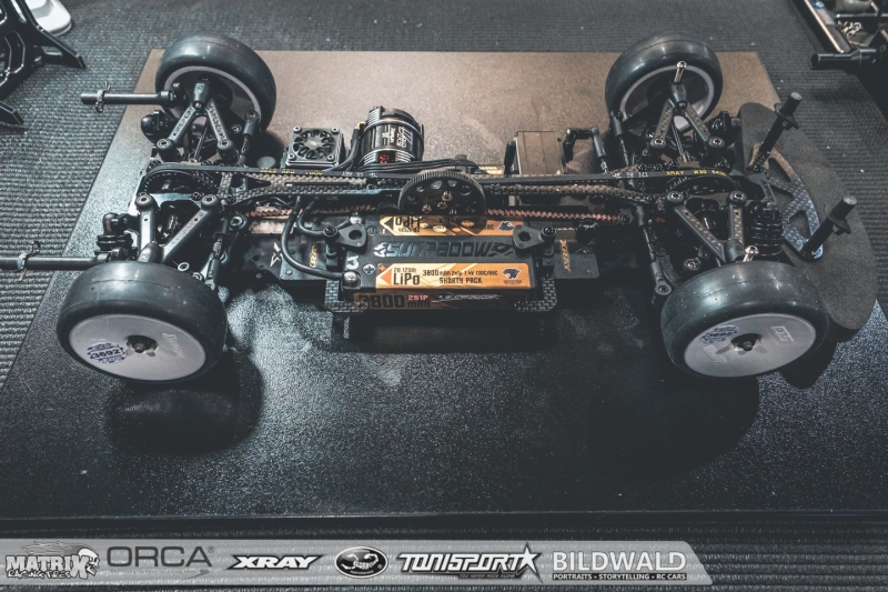 Under-the-Hood-–-Alexander-Hagbergs-Xray-X4-RD4S14-00004