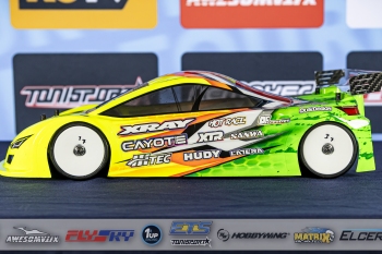 Under the Hood - David Ronnefalk`s Xray X4`25 (RD1S18)