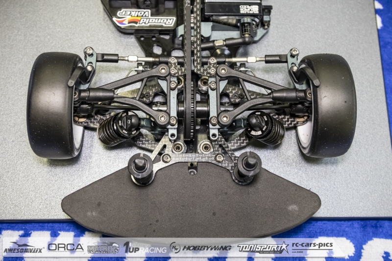Under-the-Hood-Awesomatix-Mugen-MTC2R-Ronald-Volker-18-von-25