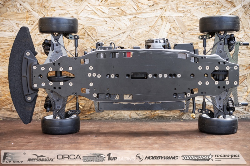 Under-the-Hood-Axon-13