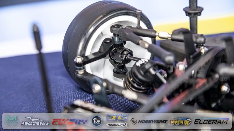 ETS-Round-1-18-Apeldoorn-Unter-the-Hood-Mugen-18