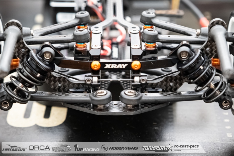 Under-the-Hood-Xray-X4F-Jacques-Libar-18