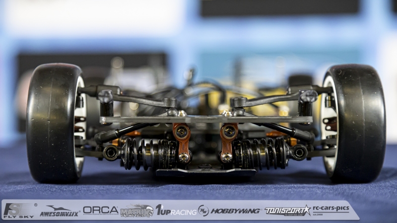 Unter-the-Hood-RC-Maker-SP1-F-Jonas-Volker-13