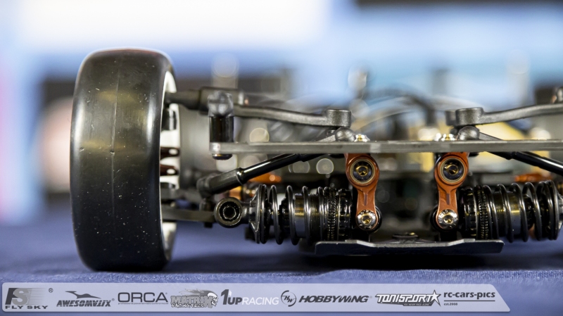 Unter-the-Hood-RC-Maker-SP1-F-Jonas-Volker-14