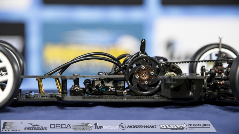 Unter-the-Hood-RC-Maker-SP1-F-Jonas-Volker-18