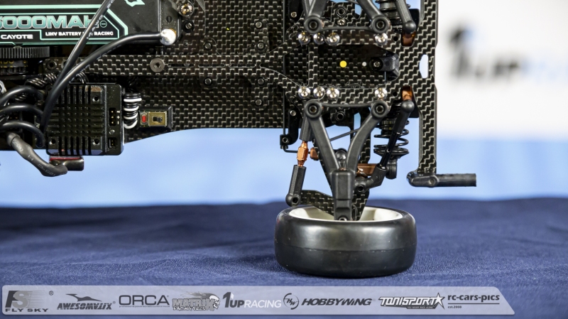 Unter-the-Hood-RC-Maker-SP1-F-Jonas-Volker-7
