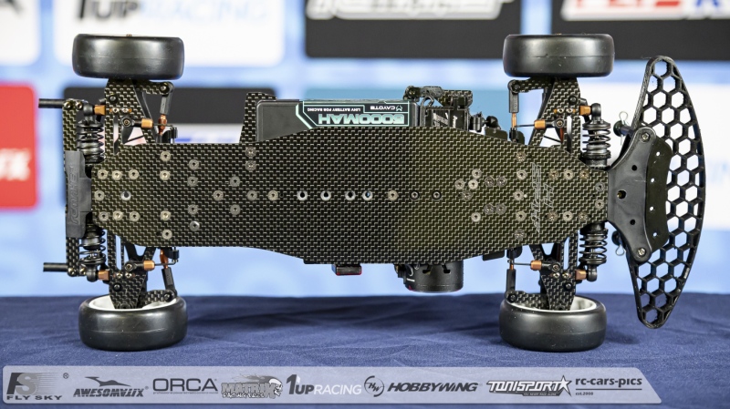 Unter-the-Hood-RC-Maker-SP1-F-Jonas-Volker-8