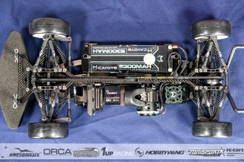 Under the Hood - Marc Rheinard`s Awesomatix A800R (RD5S17)