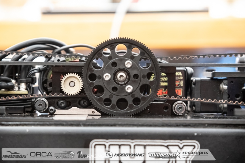 Under-the-Hood-Xray-X4-23-Marco-Kaufmann-26