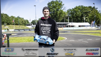 ETS-Round-1-19-Apeldoorn-NL-Unter-the-Hood-Michal-Orlowski-Schumacher-1