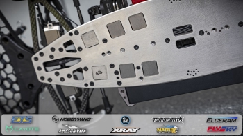 ETS-Round-2-19-Hudy-Arena-Unter-the-Hood-Awesomatix-A800RR-13-von-25