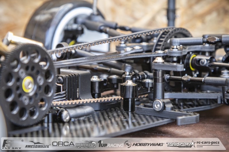 Under-the-Hood-Schumacher-28