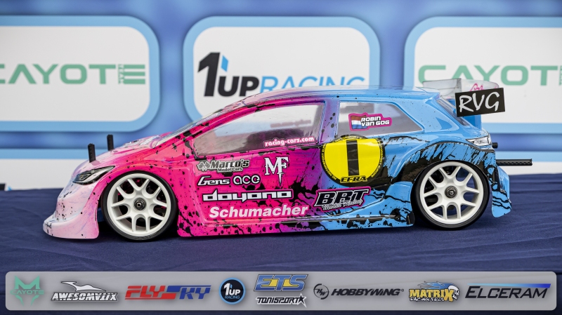 ETS-Round-3-18-Luxemburg-Unter-the-Hood-Schumacher-FT9-2