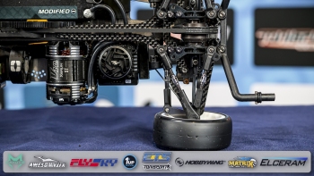 ETS-Round-5-18-Wiener-Neustadt-AT-Under-the-Hood-Awesomatix-8-von-16