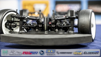 Under-the-Hood-Mugen-Soren-Sparbier-14-von-17